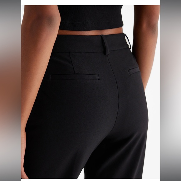 Express Black Mid-rise Boot cut pant. Lightly worn, great for work - Picture 2 of 4